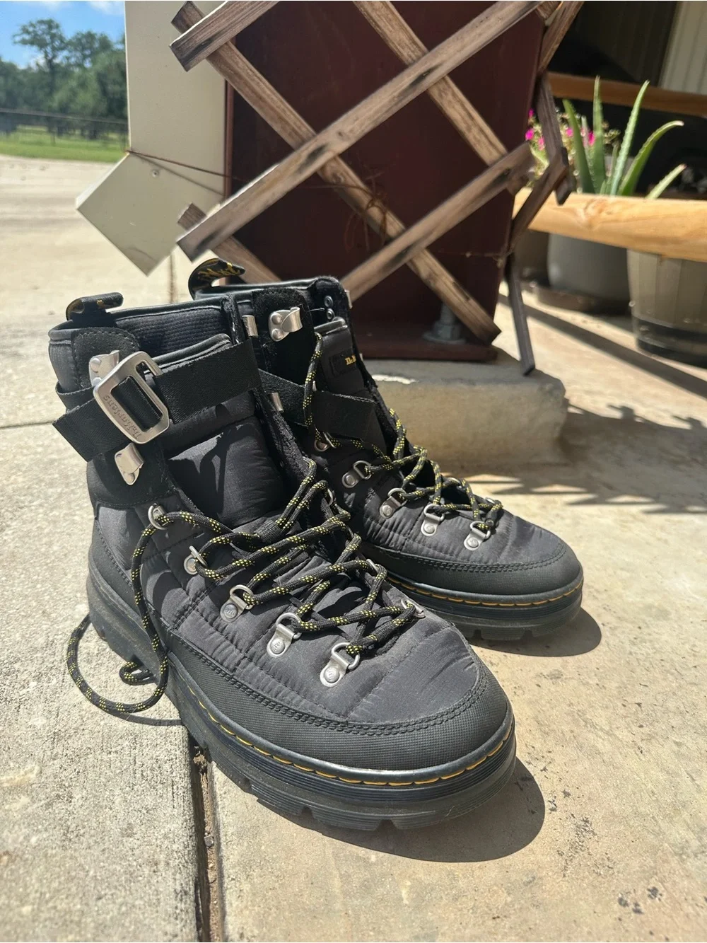 Dr Martens Comb Tech Winter Boots